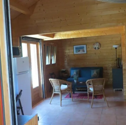 Villa Soroni Dağ evi