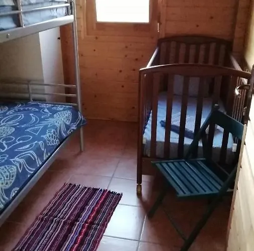 شاليه Villa Soroni Soroni